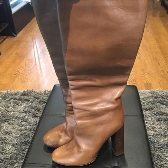 Chloe Classic Boots - Picture 1 of 7